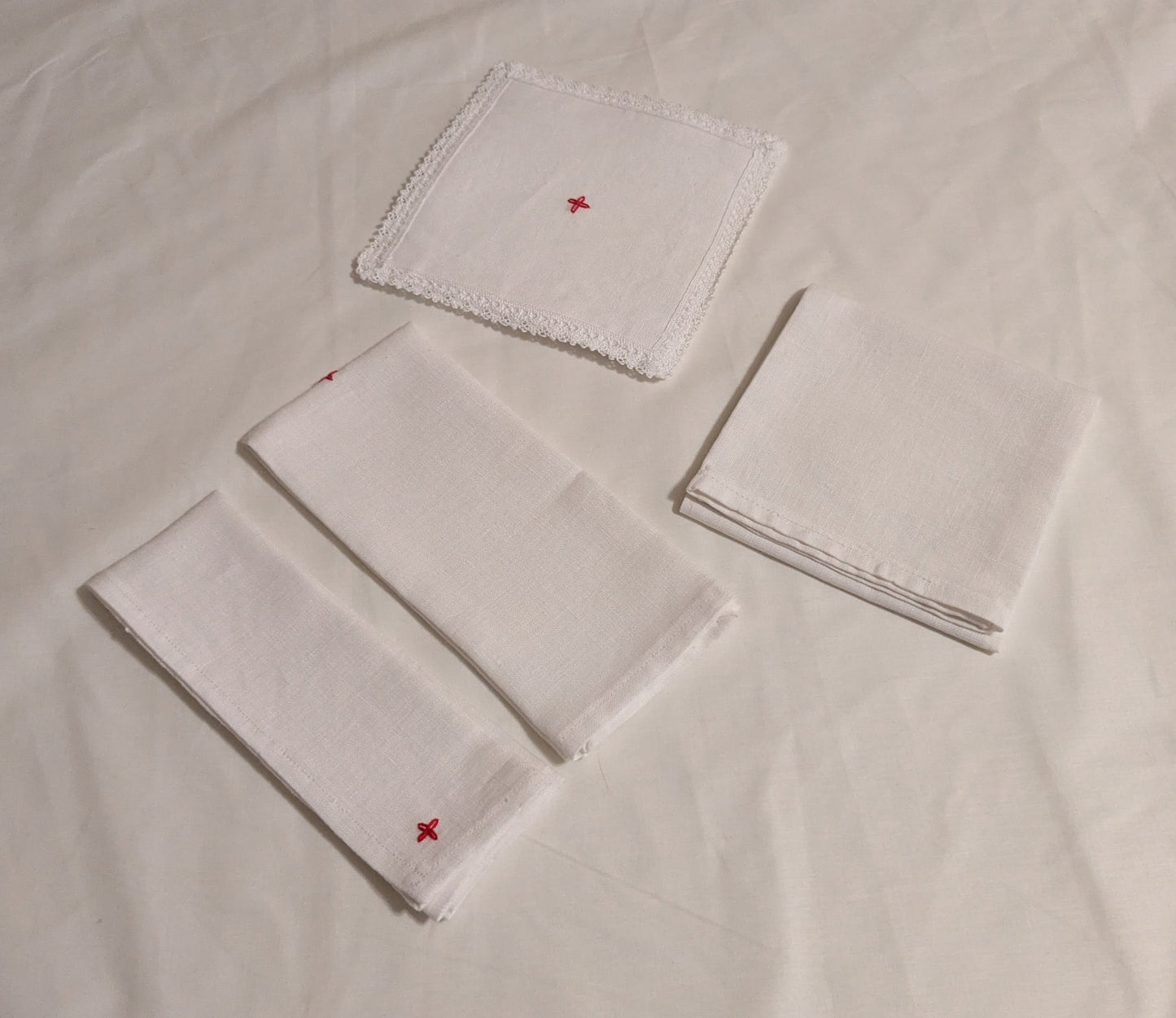 Complete Sacred Linen Set